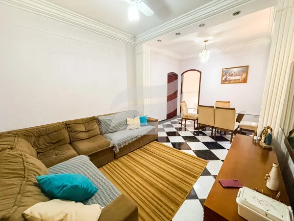 Casa à venda no bairro Umuarama em Araçatuba/SP
