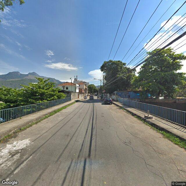 Imagem estática do "Street View" da localização