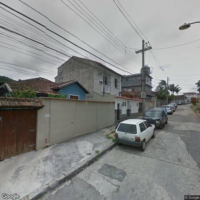 Imagem estática do "Street View" da localização
