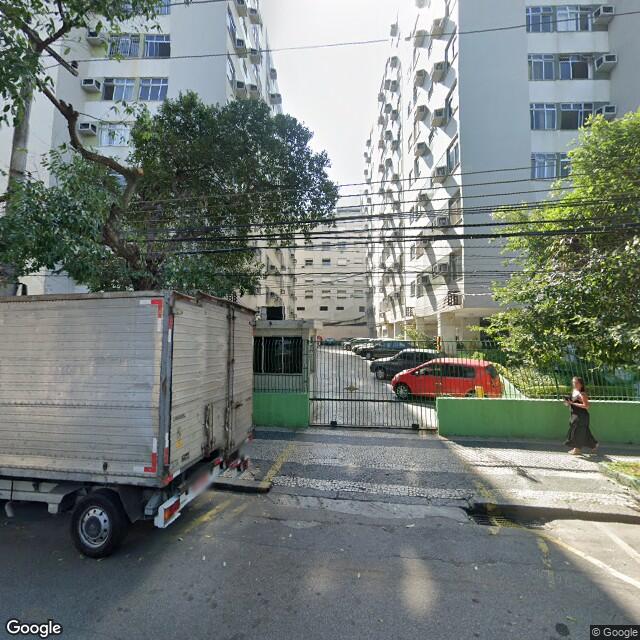 Imagem estática do "Street View" da localização
