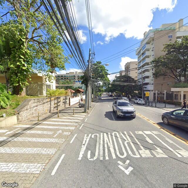 Imagem estática do "Street View" da localização
