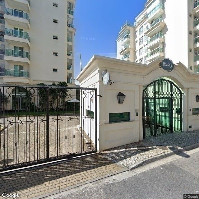 Imagem estática do "Street View" da localização