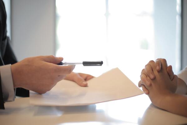 Você sabia que pode assinar documentos de maneira digital e gratuita?