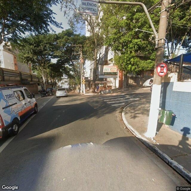 Imagem estática do "Street View" da localização