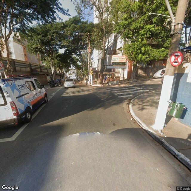 Imagem estática do "Street View" da localização
