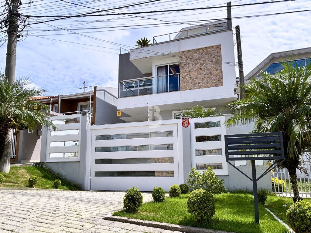 Sobrado, 3 quartos, 227 m² - Foto 1