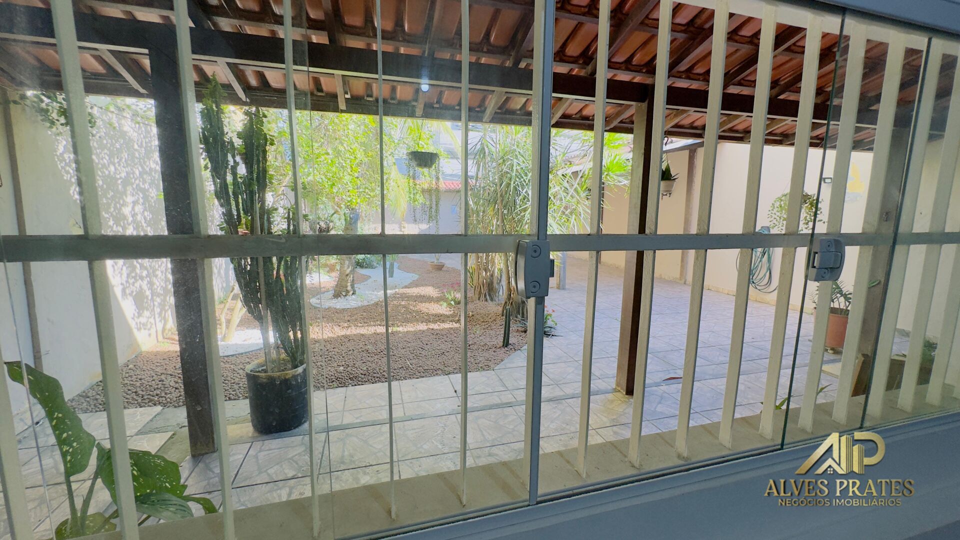 Casa, 3 quartos, 280 m² - Foto 25