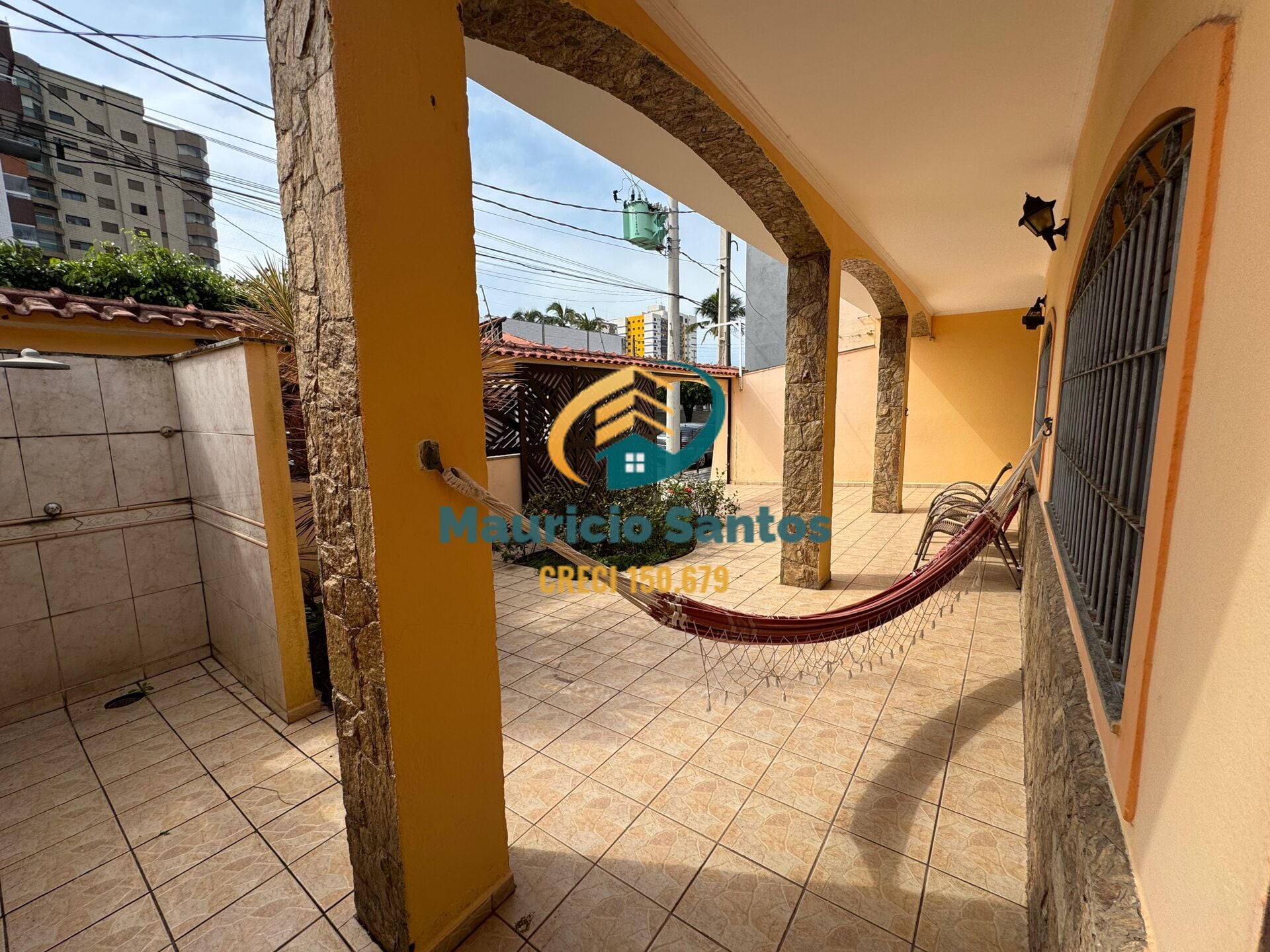 Casa à venda com 5 quartos, 1 suíte, 3 vagas e 219m² no Centro, Mongaguá (SP) — foto 3 de 29