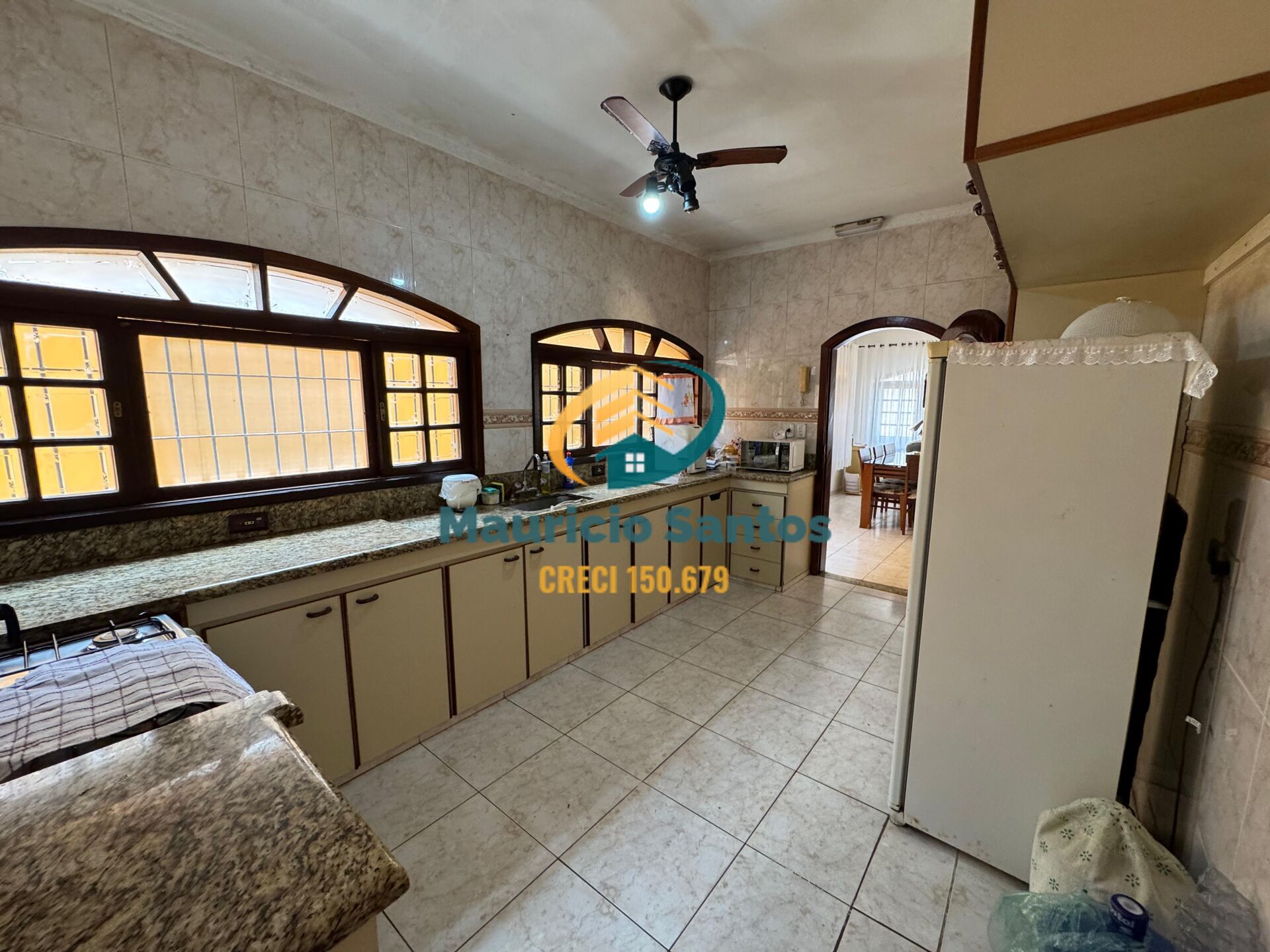 Casa à venda com 5 quartos, 1 suíte, 3 vagas e 219m² no Centro, Mongaguá (SP) — foto 14 de 29