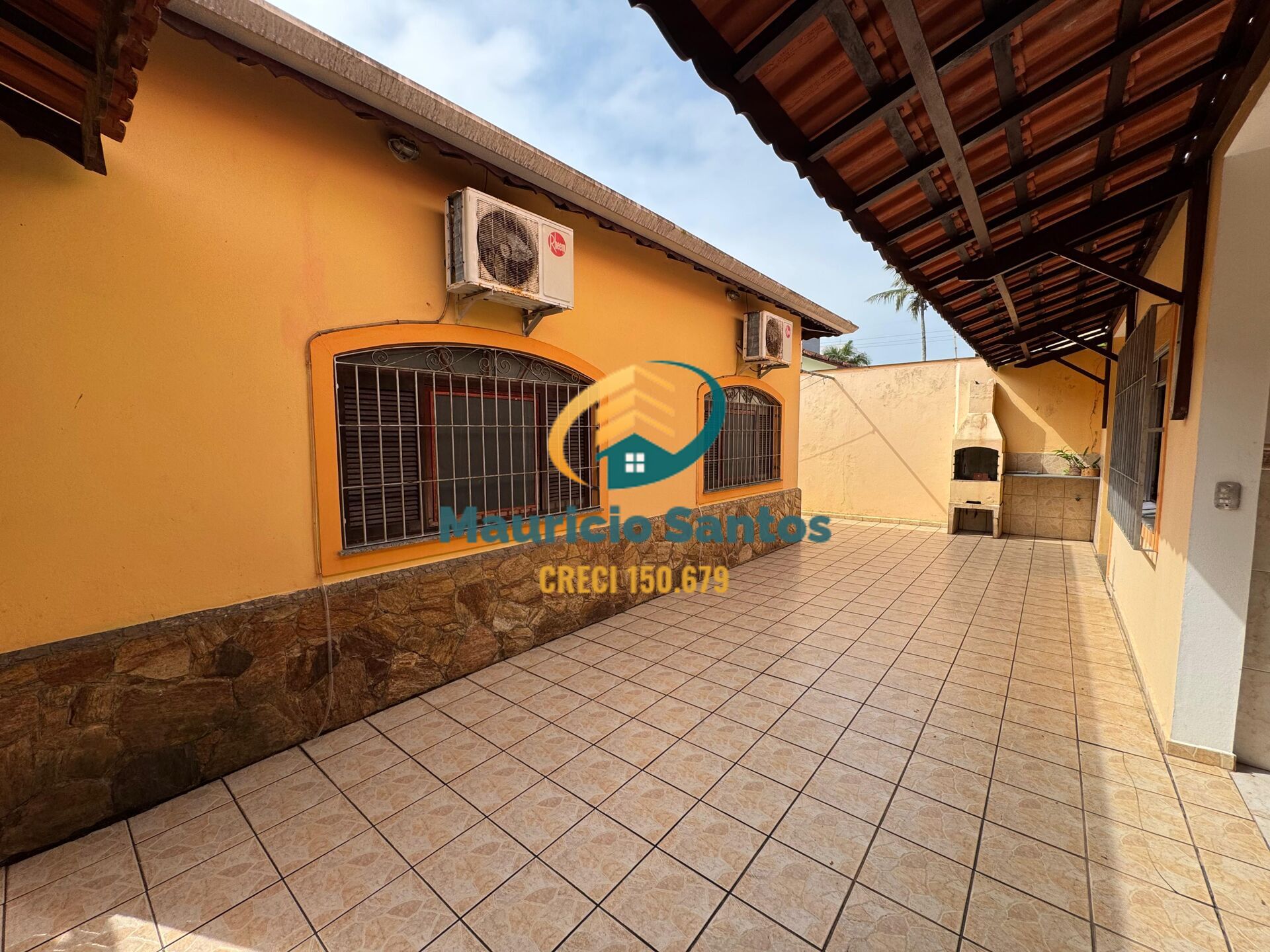 Casa à venda com 5 quartos, 1 suíte, 3 vagas e 219m² no Centro, Mongaguá (SP) — foto 24 de 29