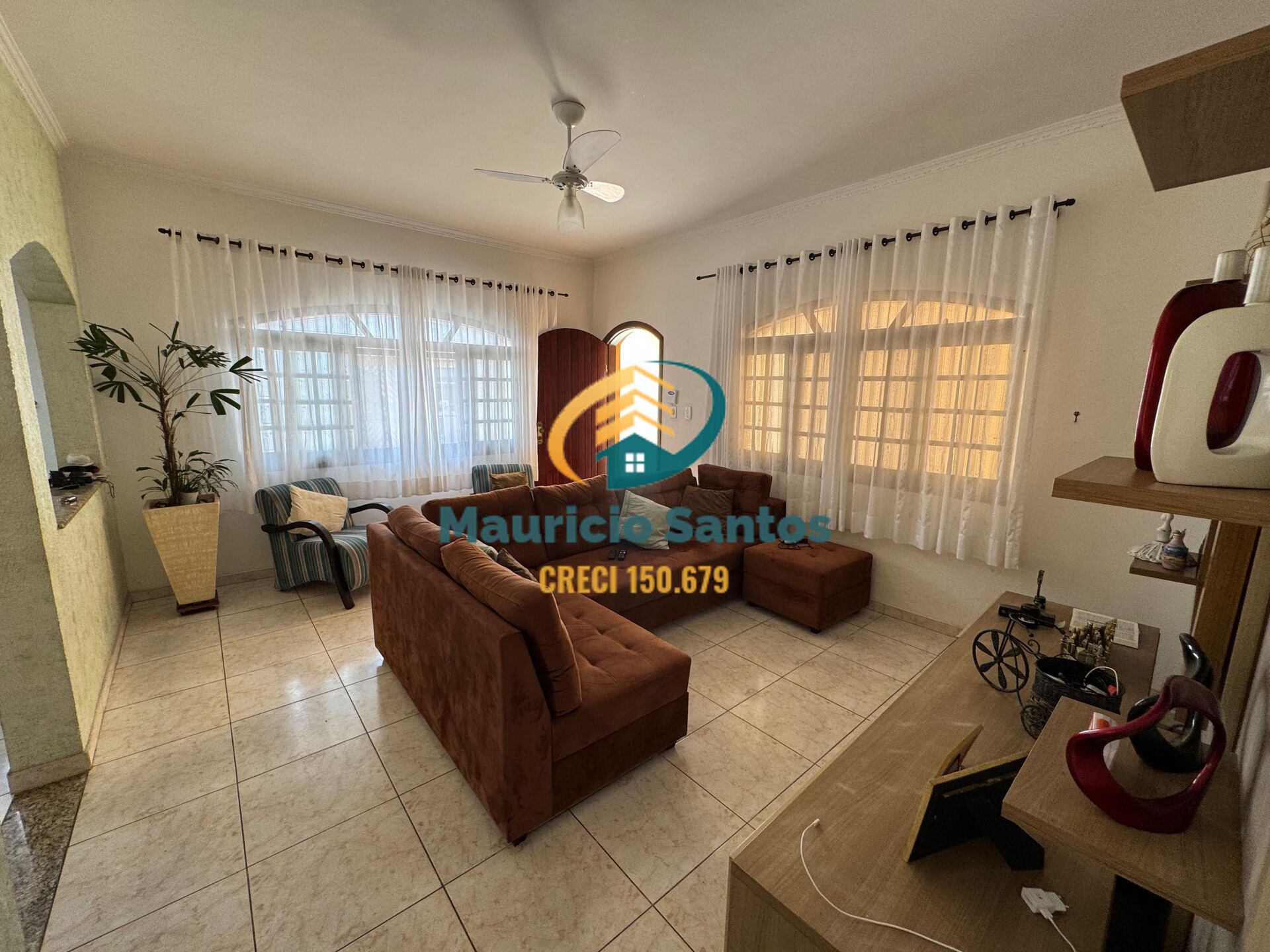 Casa à venda com 5 quartos, 1 suíte, 3 vagas e 219m² no Centro, Mongaguá (SP) — foto 9 de 29