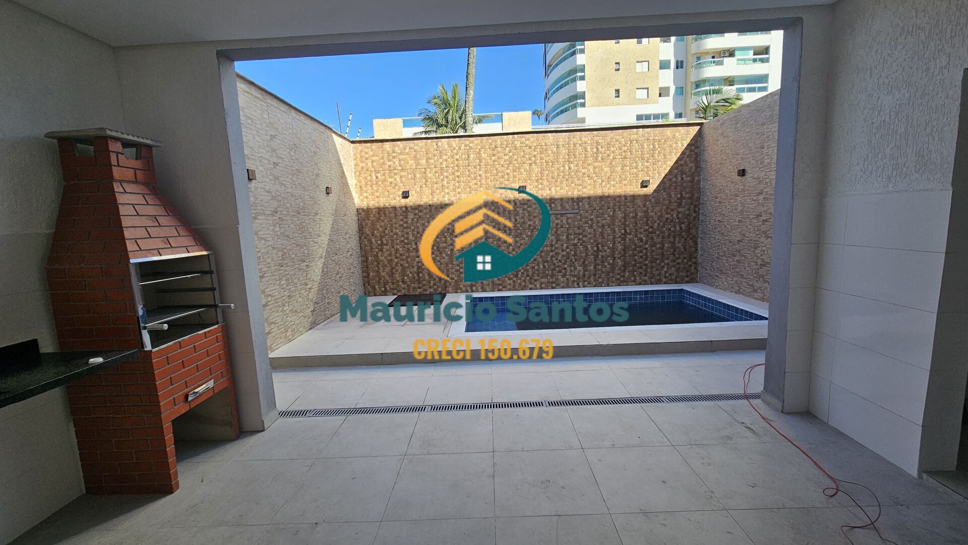 Casa à venda com 3 quartos, 3 suítes, 2 vagas e 179m² no Jardim Aguapeu, Mongaguá (SP) — foto 16 de 30