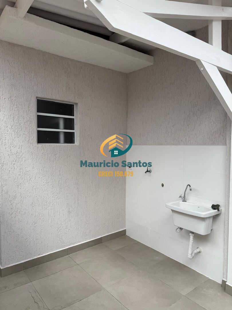 Casa à venda com 2 quartos, 1 suíte, 2 vagas e 70m² no Maracanã, Praia Grande (SP) — foto 7 de 20