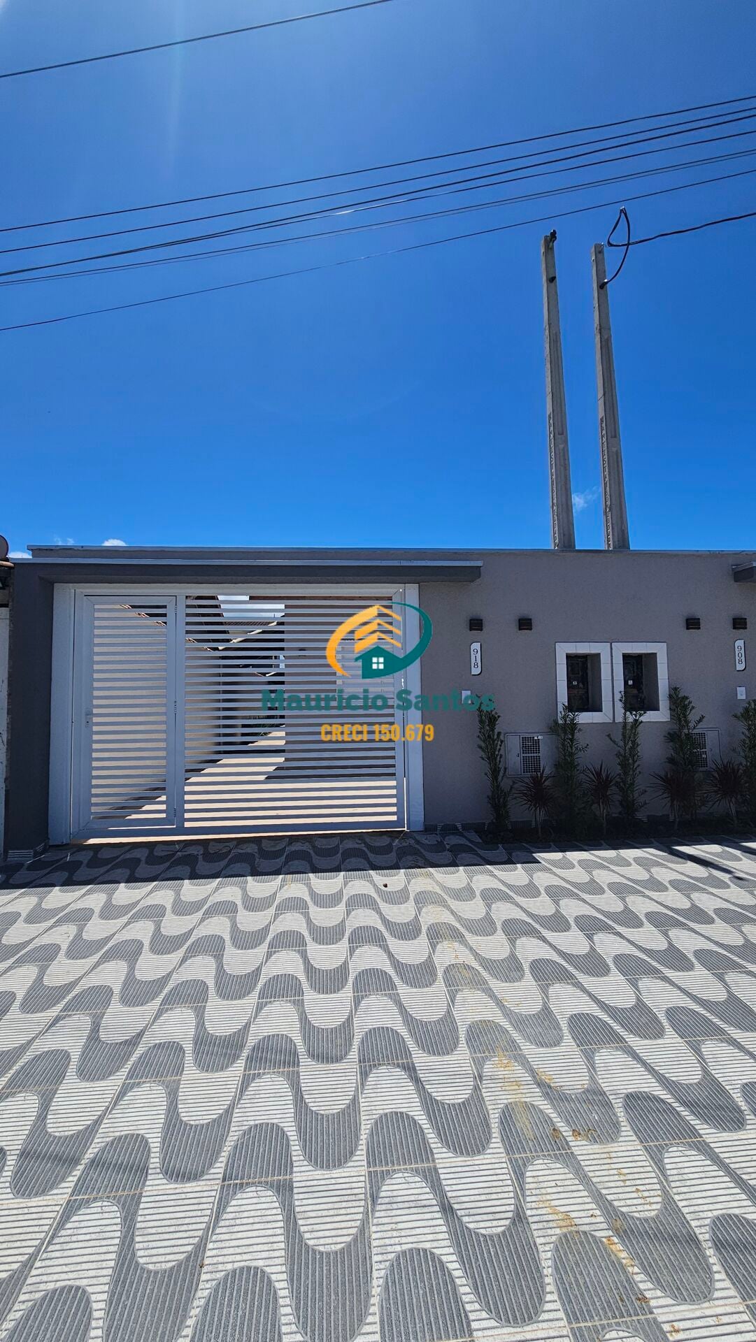 Casa à venda com 2 quartos, 1 suíte, 2 vagas e 70m² no Itaguai, Mongaguá (SP) — foto 3 de 26