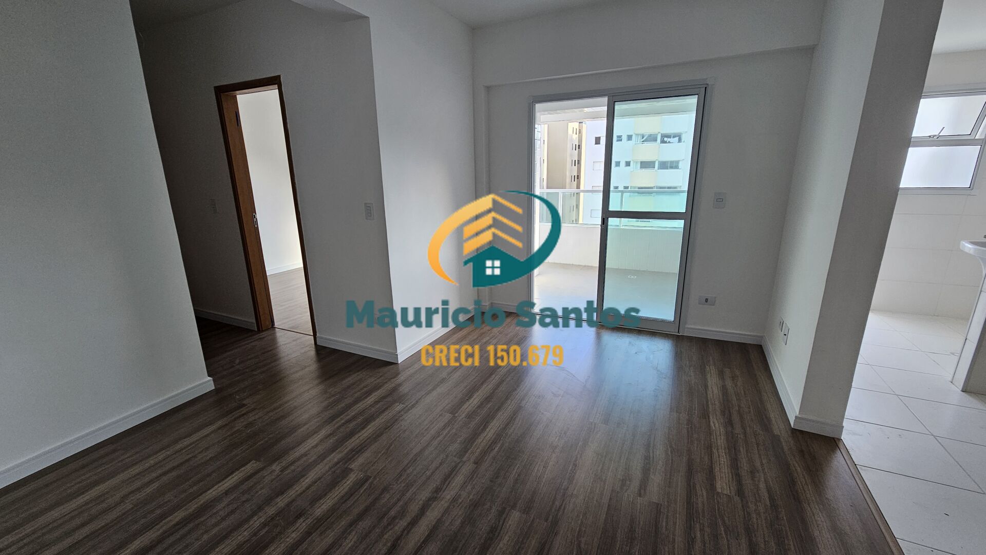 Apartamento à venda com 2 quartos, 1 suíte, 1 vaga e 71m² no Centro, Mongaguá (SP) — foto 3 de 30
