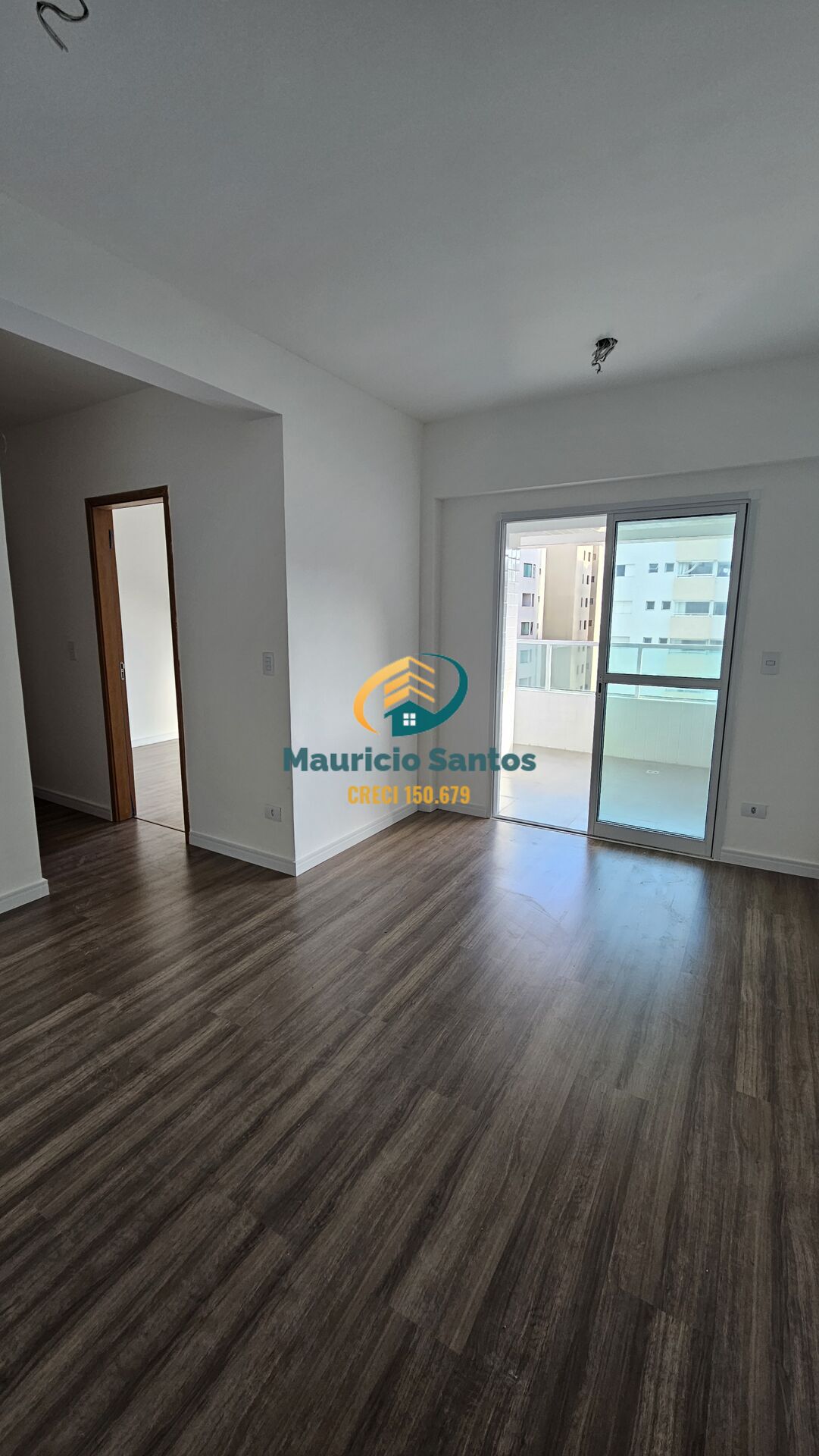 Apartamento à venda com 2 quartos, 1 suíte, 1 vaga e 71m² no Centro, Mongaguá (SP) — foto 2 de 30