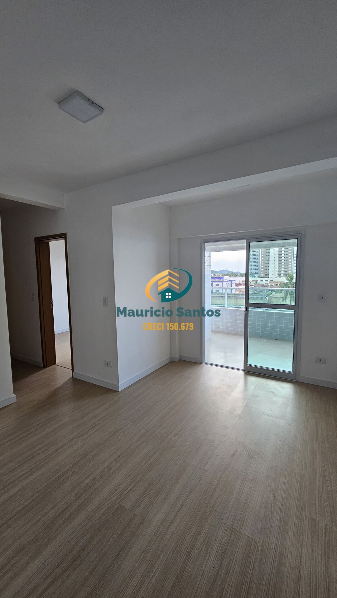 Apartamento à venda com 2 quartos, 1 suíte, 1 vaga e 71m² no Centro, Mongaguá (SP) — foto 3 de 30