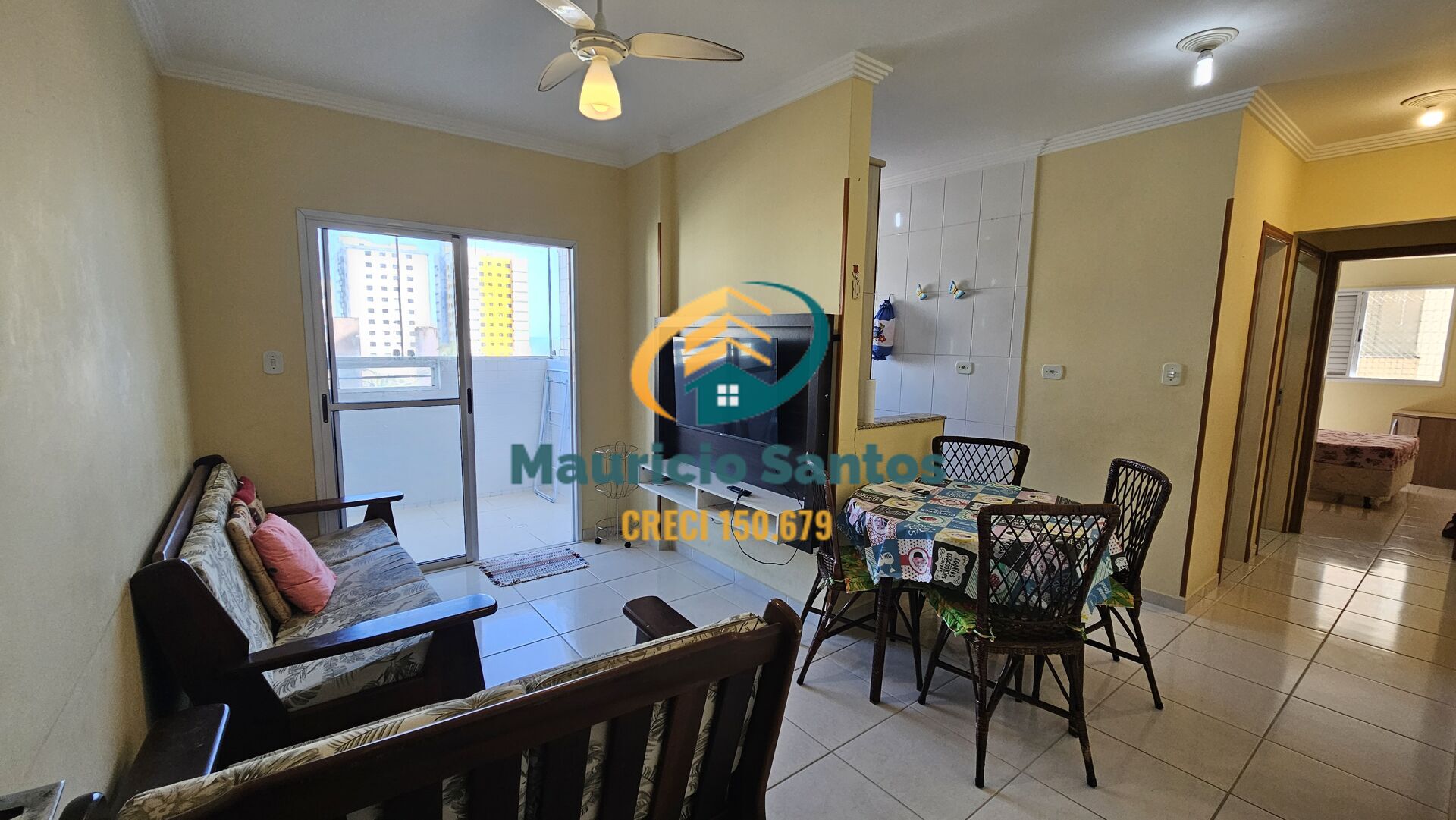 Apartamento à venda com 2 quartos, 1 suíte, 1 vaga e 60m² no Centro, Mongaguá (SP) — foto 2 de 30