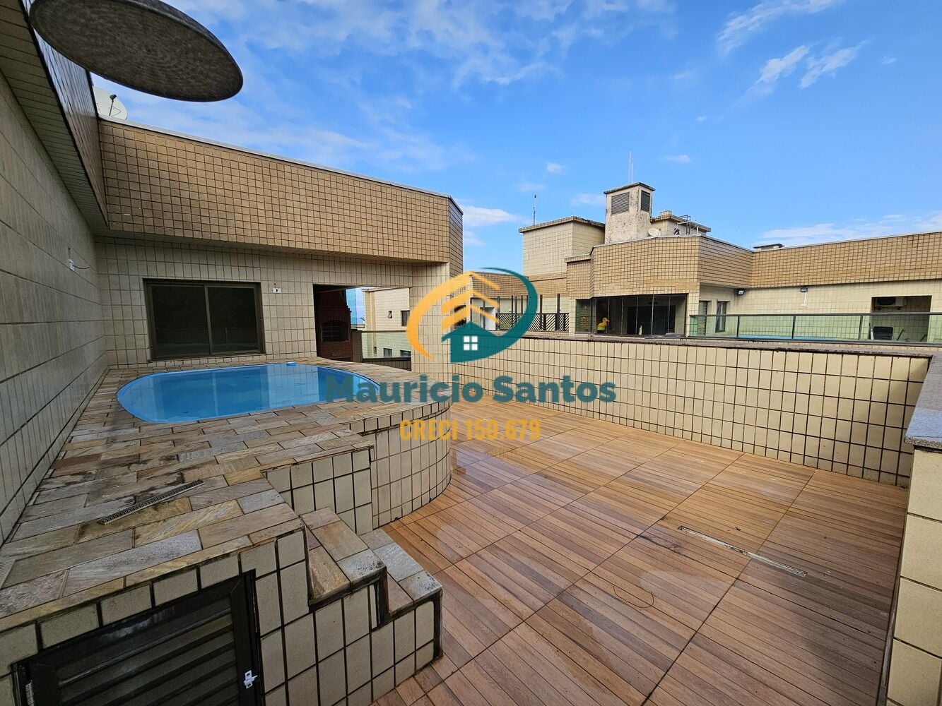 Cobertura à venda com 4 quartos, 4 banheiros, 2 vagas e 183m² no Centro, Mongaguá — foto principal