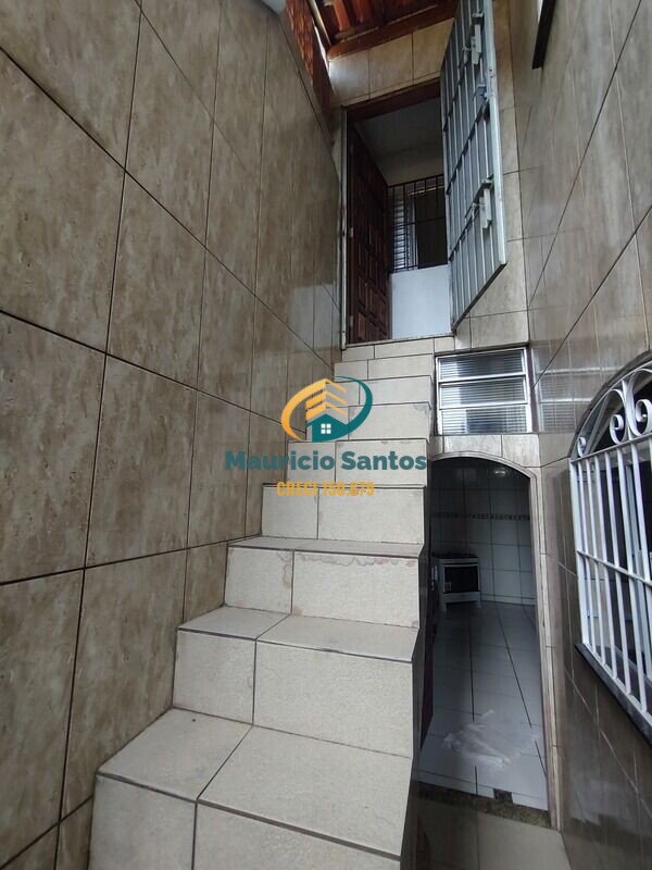Casa à venda com 3 quartos, 1 suíte, 3 vagas e 148m² no Itaóca, Mongaguá (SP) — foto 24 de 30