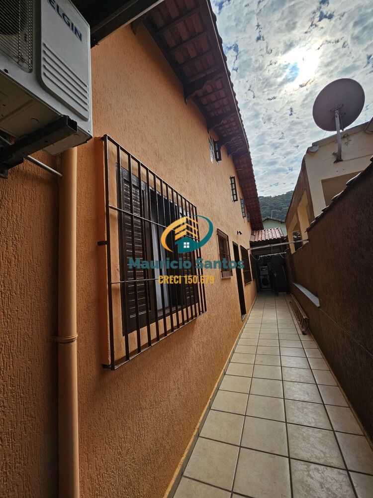 Casa à venda com 4 quartos, 2 suítes, 1 vaga e 115m² no Centro, Mongaguá (SP) — foto 11 de 27