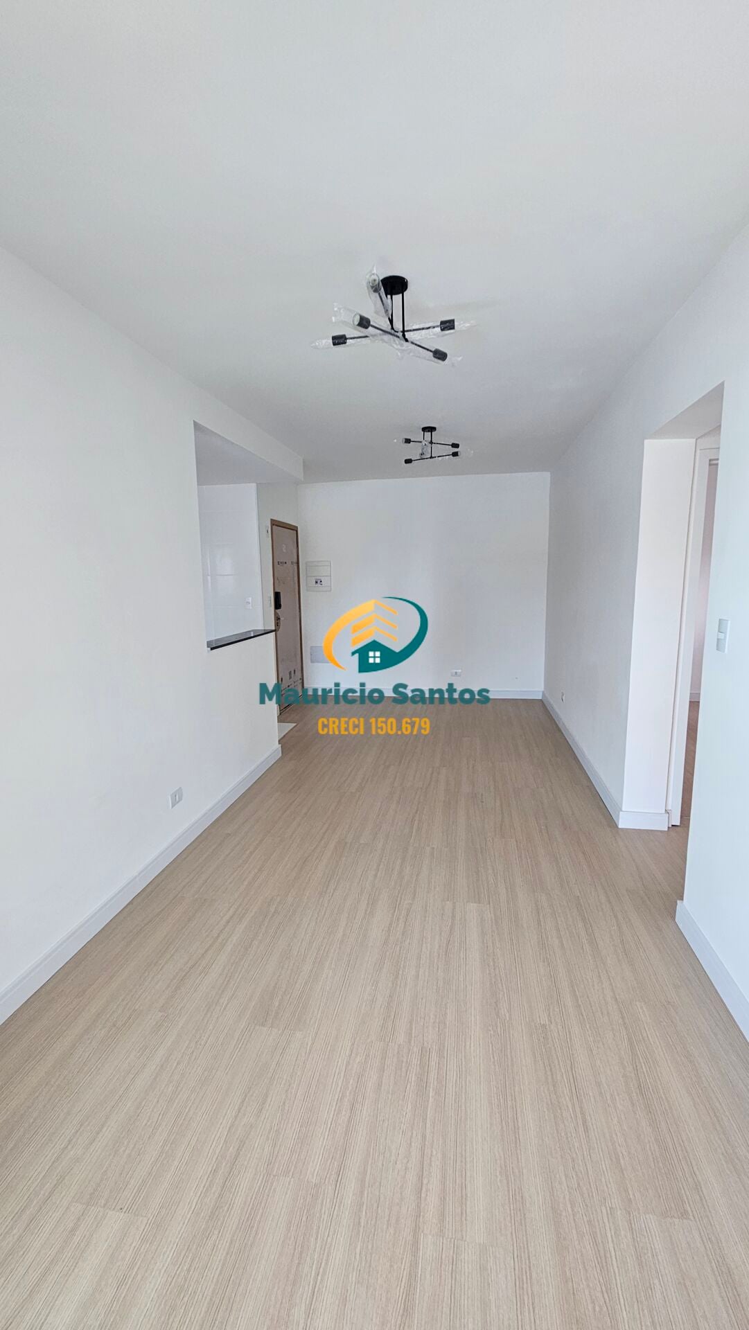 Apartamento à venda com 2 quartos, 1 suíte, 1 vaga e 75m² no Centro, Mongaguá (SP) — foto 4 de 30