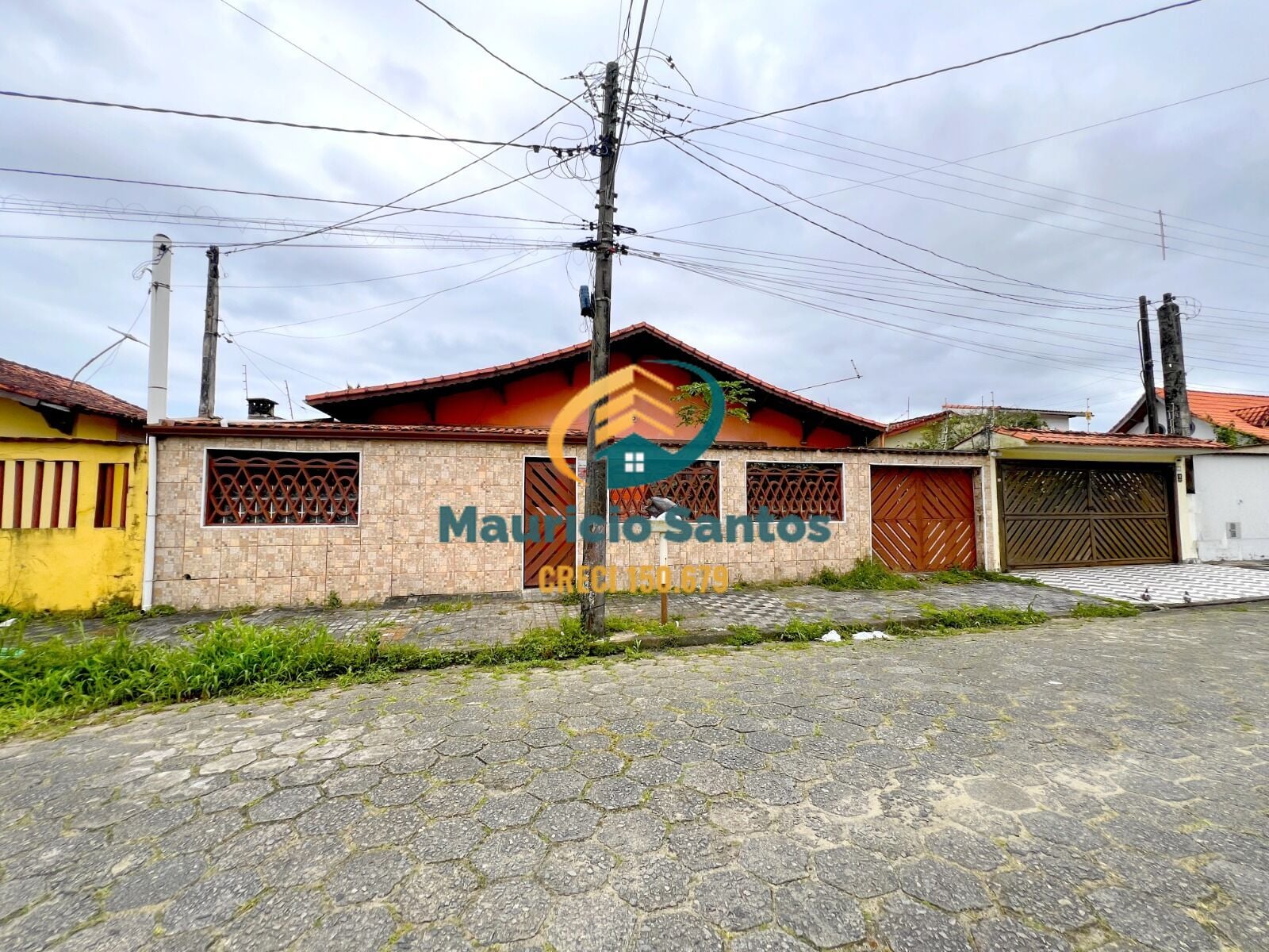Casa à venda com 3 quartos, 1 suíte, 2 vagas e 82m² no Jardim Praia Grande, Mongaguá (SP) — foto 2 de 25
