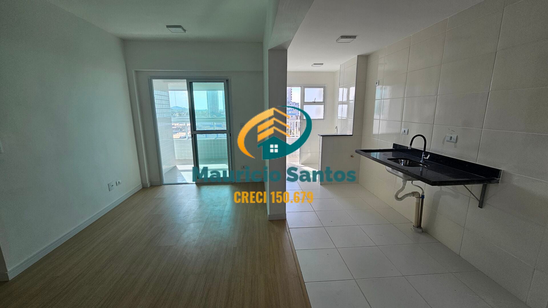 Apartamento à venda com 2 quartos, 1 suíte, 1 vaga e 75m² no Centro, Mongaguá (SP) — foto 3 de 30