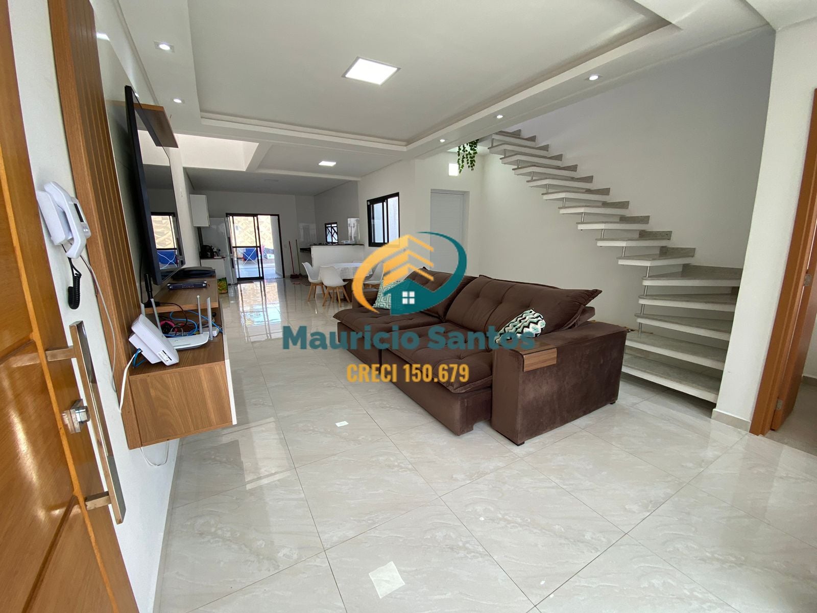 Casa à venda com 3 quartos, 3 suítes, 2 vagas e 147m² no Centro, Mongaguá (SP) — foto 5 de 30