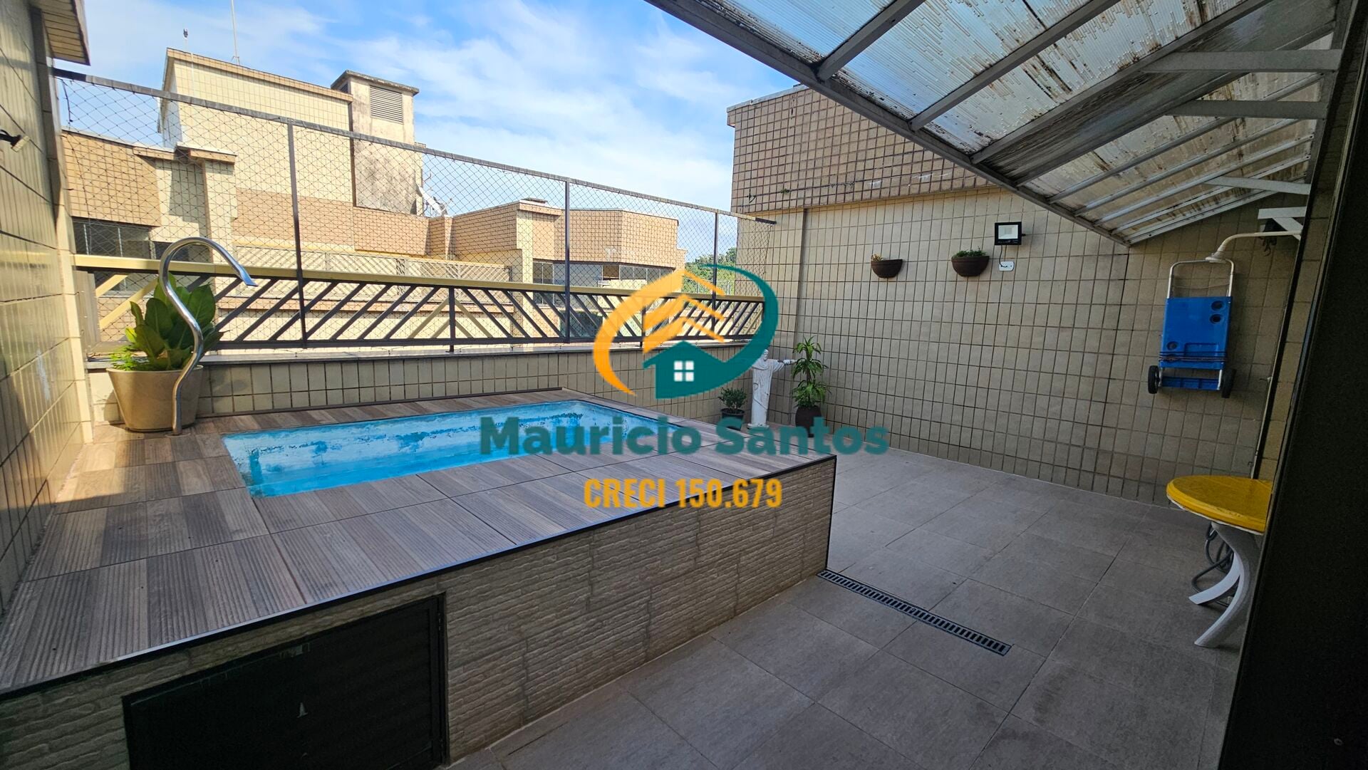 Cobertura à venda com 2 quartos, 3 banheiros, 2 vagas e 124m² no Centro, Mongaguá — foto principal