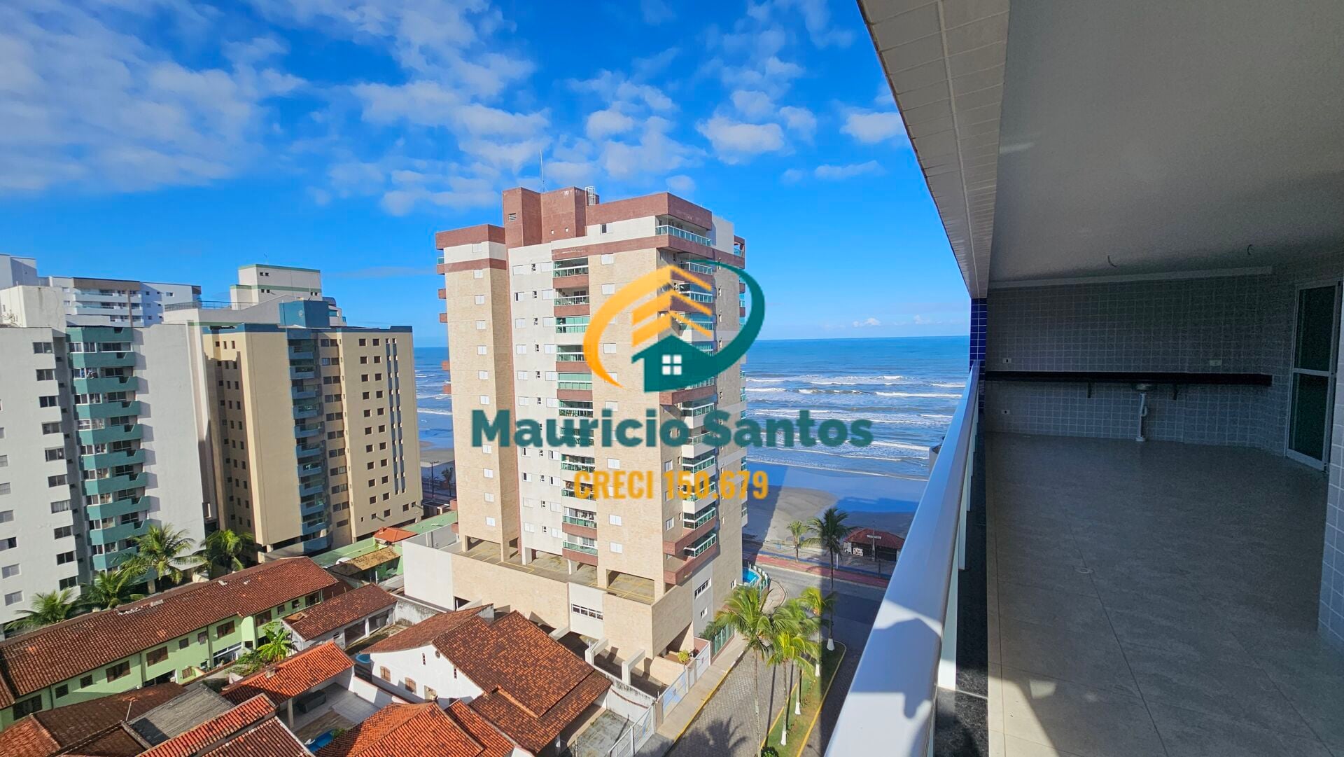 Apartamento à venda com 4 quartos, 4 banheiros, 2 vagas e 161m² no Centro, Mongaguá — foto principal