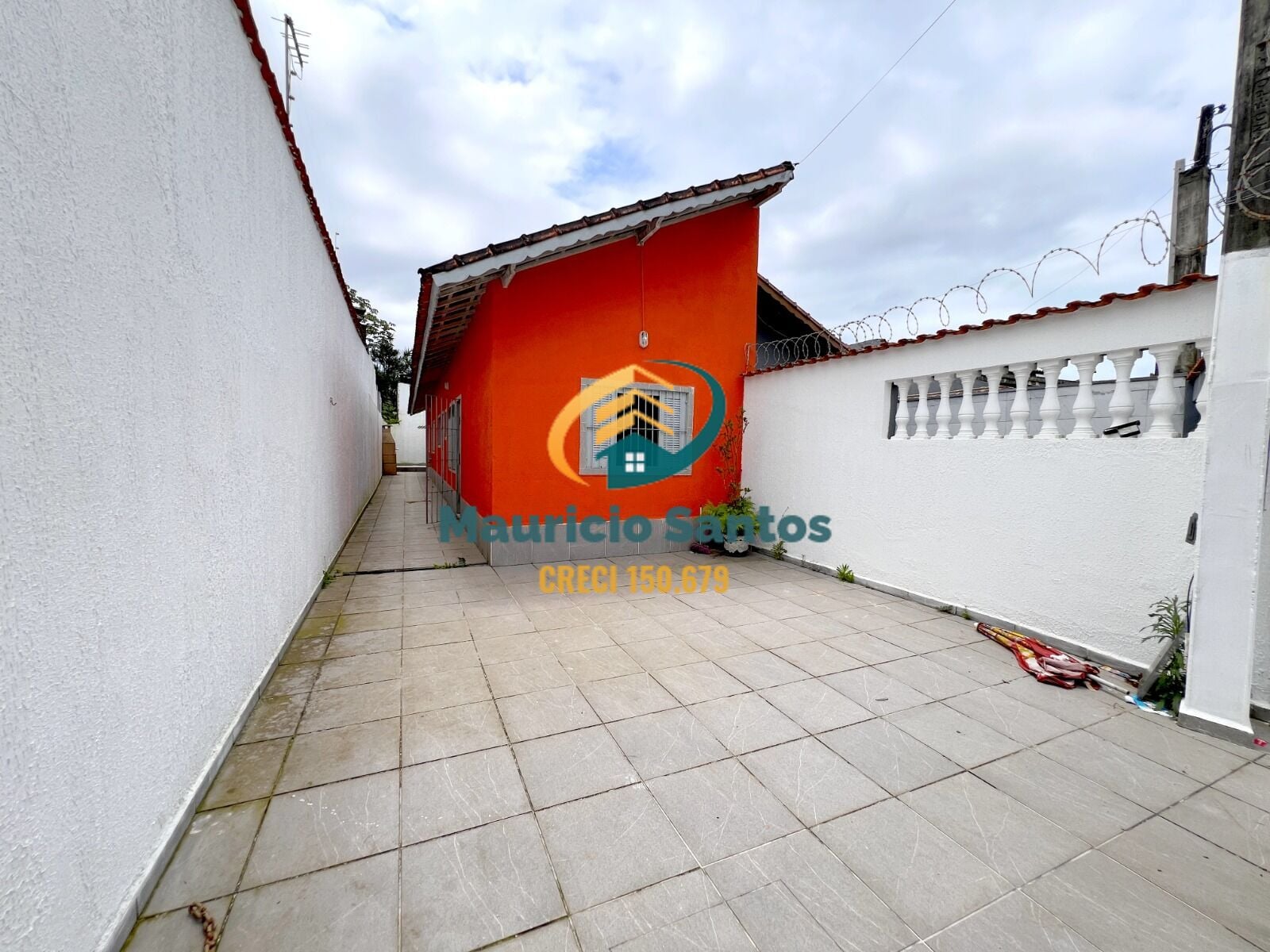 Casa à venda com 3 quartos, 1 suíte, 2 vagas e 70m² no Plataforma, Mongaguá (SP) — foto 5 de 23