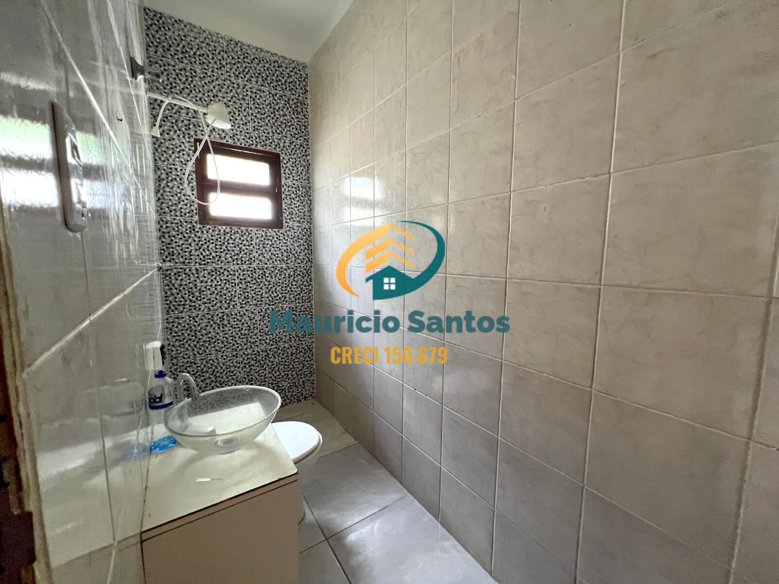 Casa à venda com 3 quartos, 1 suíte, 2 vagas e 70m² no Plataforma, Mongaguá (SP) — foto 22 de 23