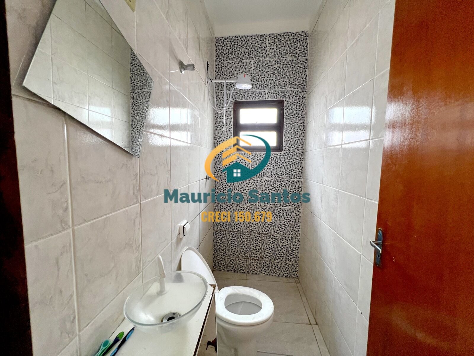 Casa à venda com 3 quartos, 1 suíte, 2 vagas e 70m² no Plataforma, Mongaguá (SP) — foto 16 de 23