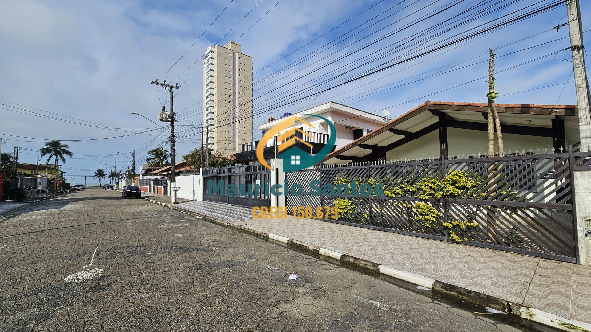 Casa, 4 quartos, 288 m² - Foto 1