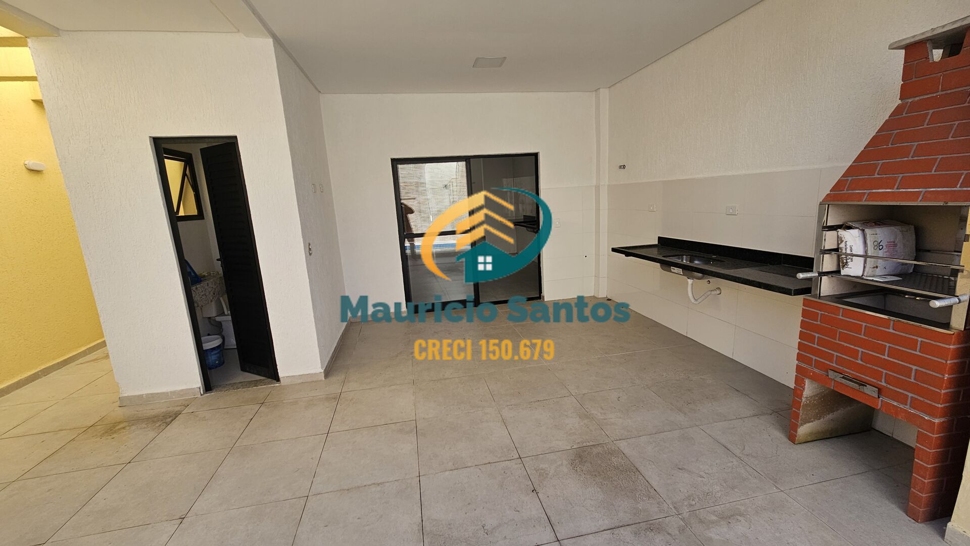 Casa à venda com 3 quartos, 3 suítes, 2 vagas e 177m² no Jardim Aguapeu, Mongaguá (SP) — foto 18 de 30
