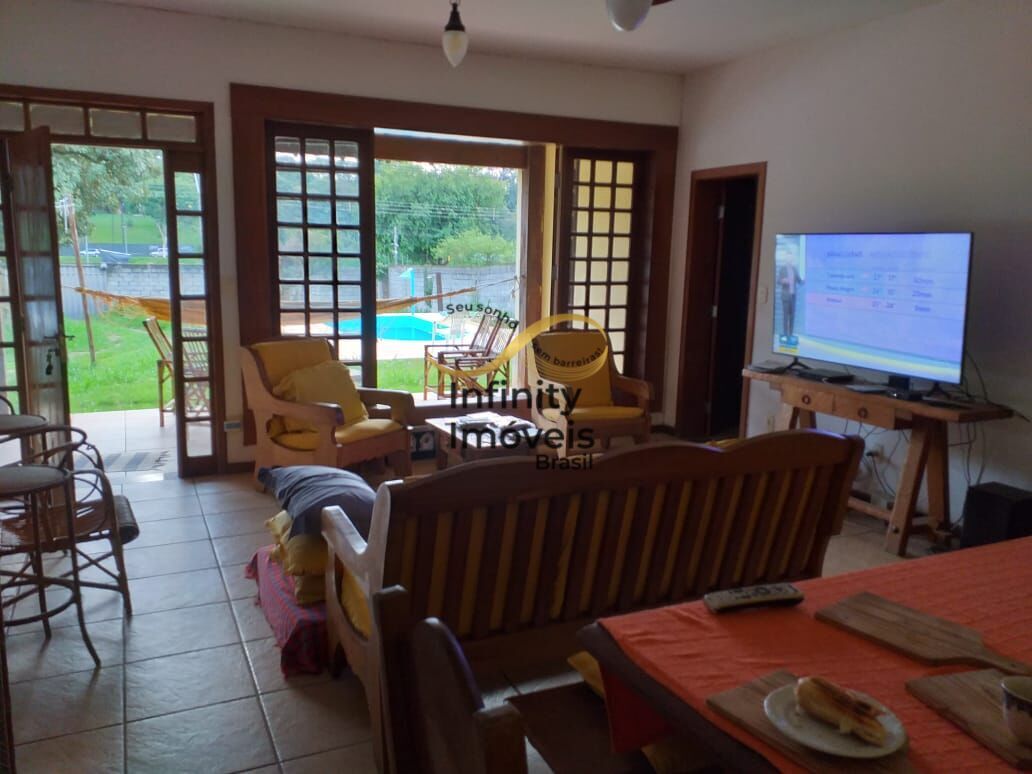 Casa, 4 quartos, 250 m² - Foto 22