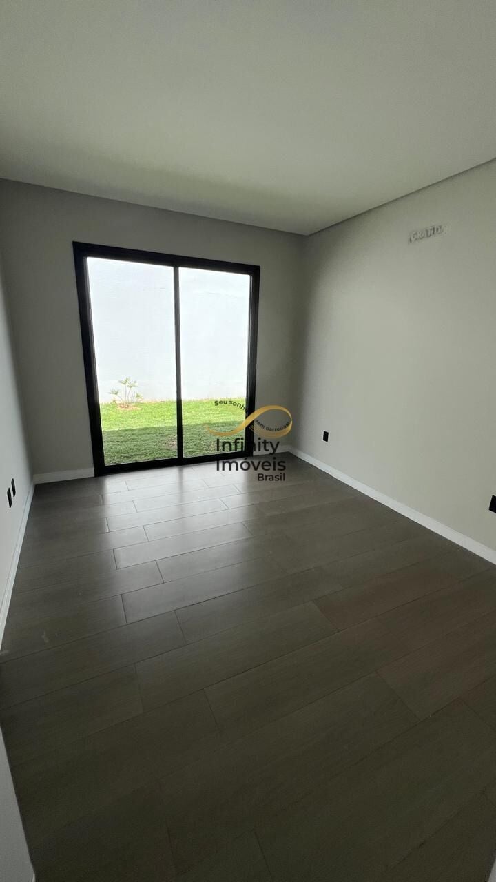 Casa, 4 quartos, 222 m² - Foto 29