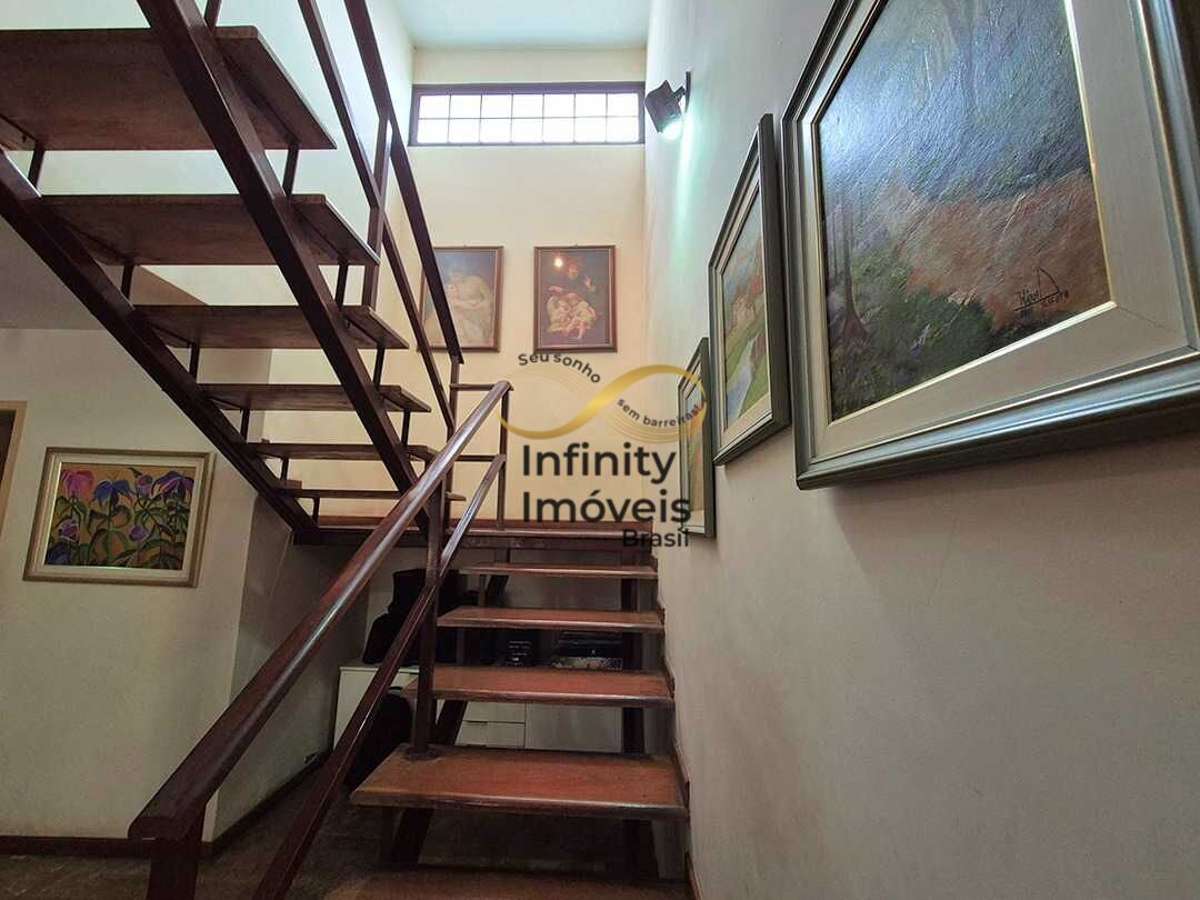Casa, 4 quartos, 300 m² - Foto 18
