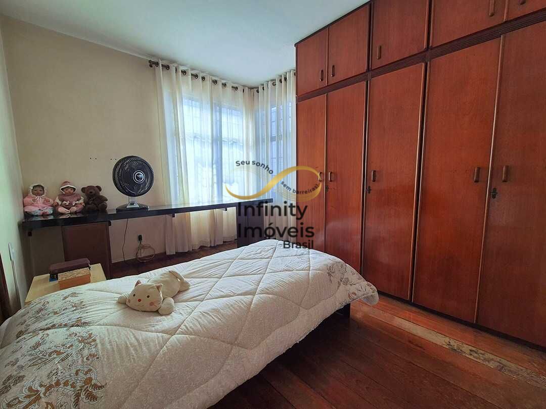 Casa, 4 quartos, 300 m² - Foto 9