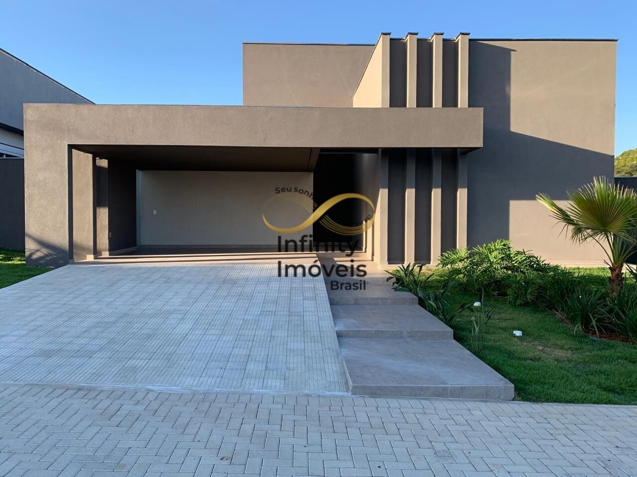 Casa, 4 quartos, 200 m² - Foto 1
