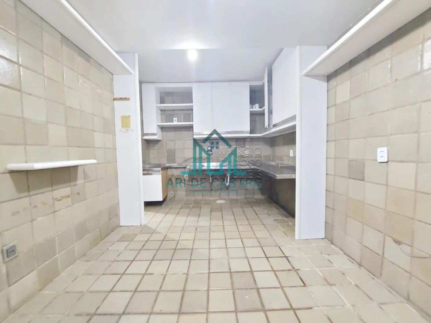 Casa, 5 quartos, 352 m² - Foto 9