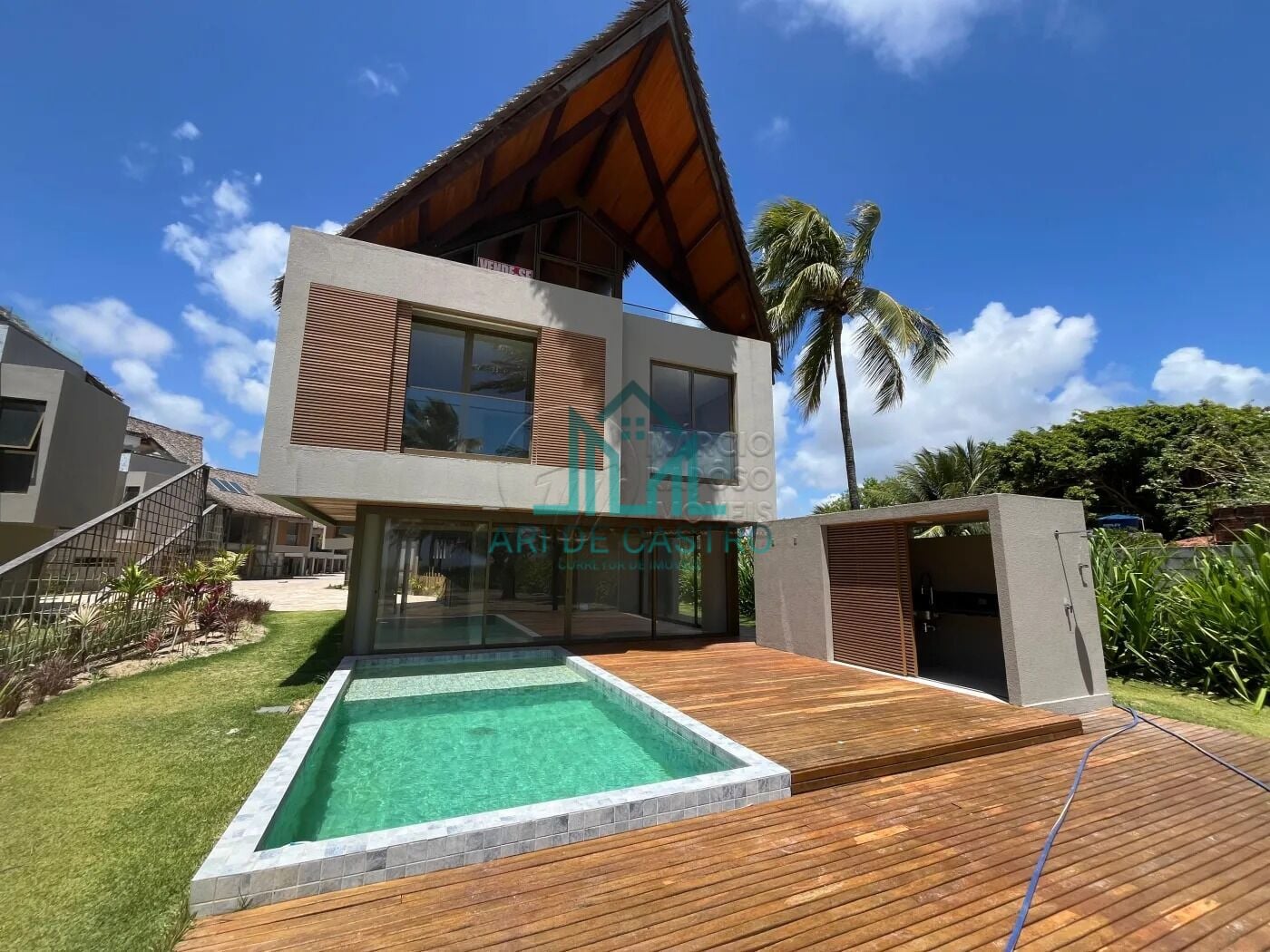 Casa, 5 quartos, 382 m² - Foto 2