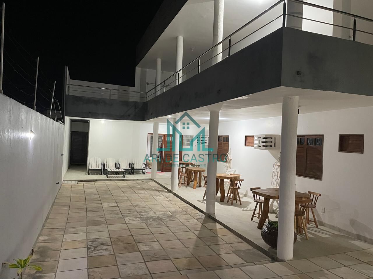 Casa, 4 quartos, 250 m² - Foto 2