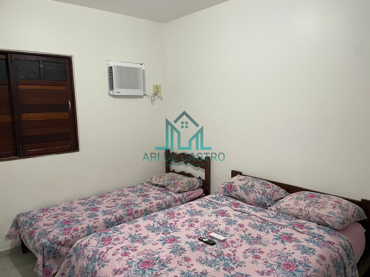 Casa, 4 quartos, 250 m² - Foto 13