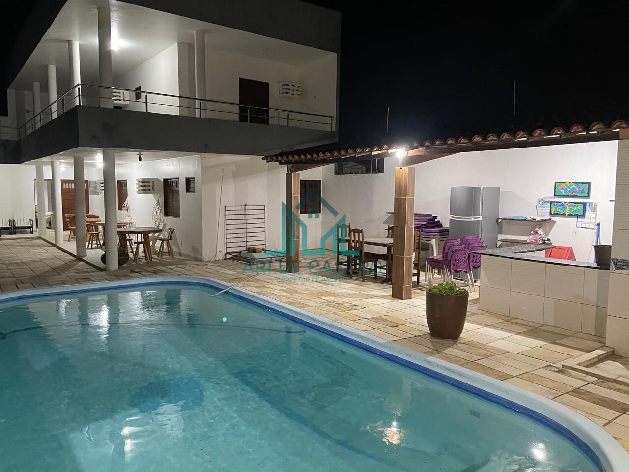 Casa, 4 quartos, 250 m² - Foto 1