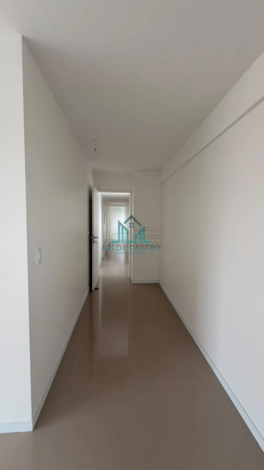 Apartamento, 4 quartos, 196 m² - Foto 9