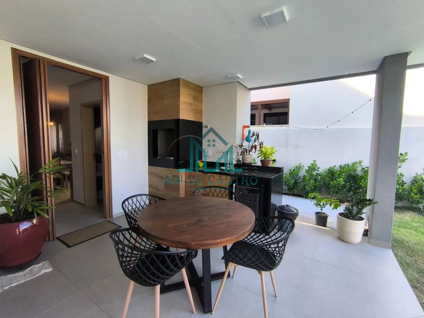 Casa, 4 quartos, 223 m² - Foto 9