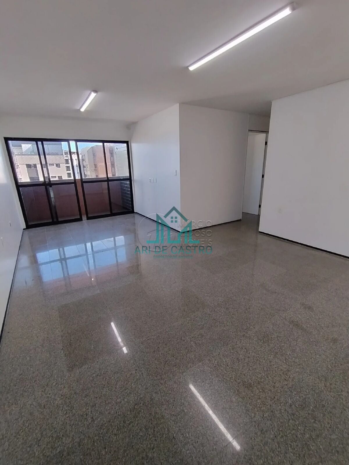 Apartamento, 3 quartos, 102 m² - Foto 2