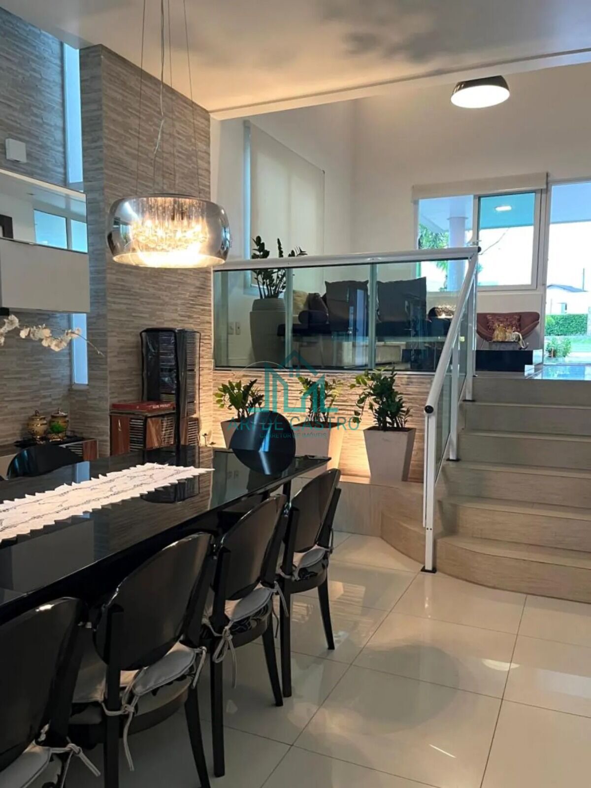 Casa, 4 quartos, 412 m² - Foto 1
